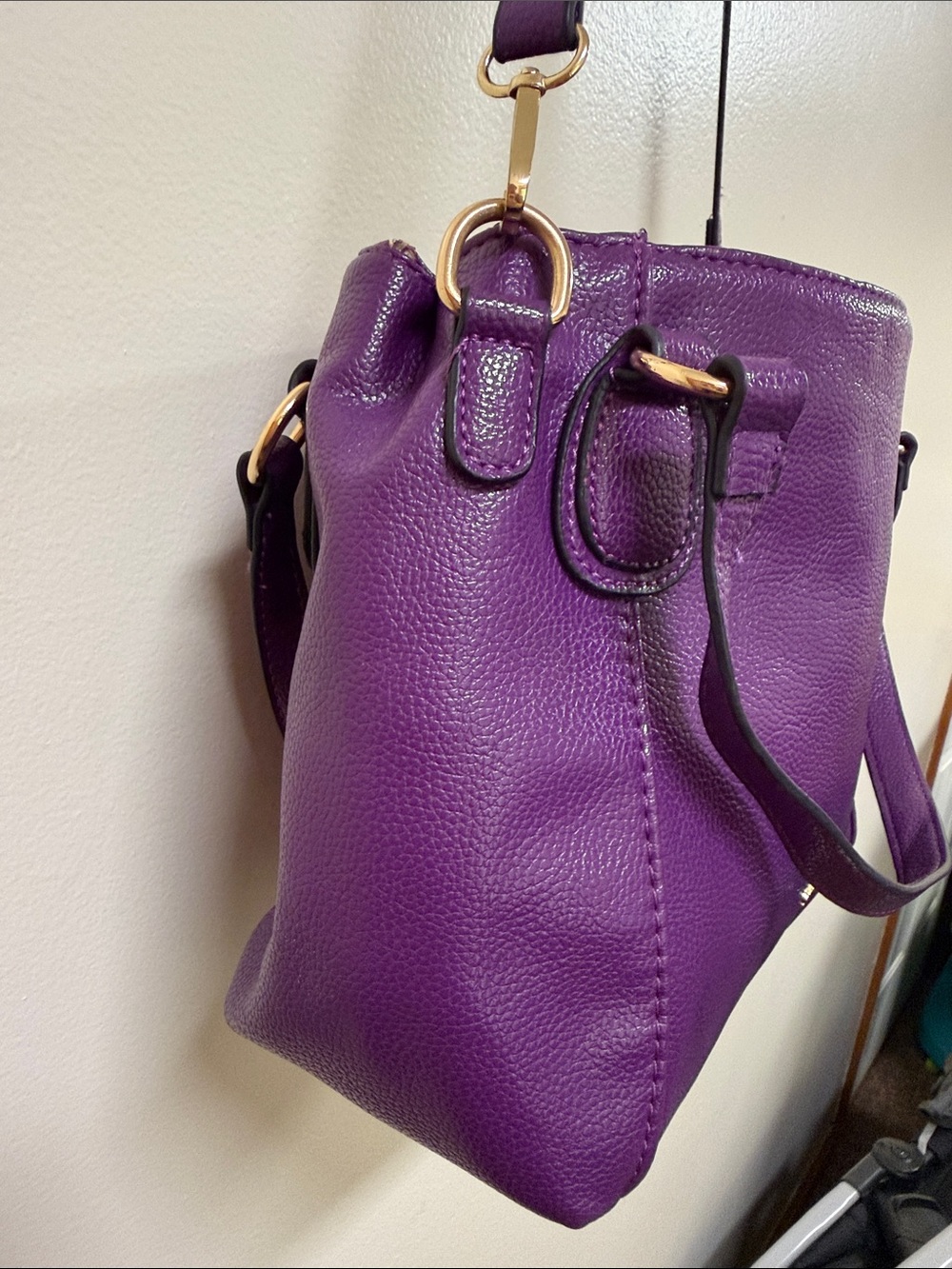 Coach Deep Purple Pebble Leather Shoulder Bag with Gold Accents - Picture 6 of 11